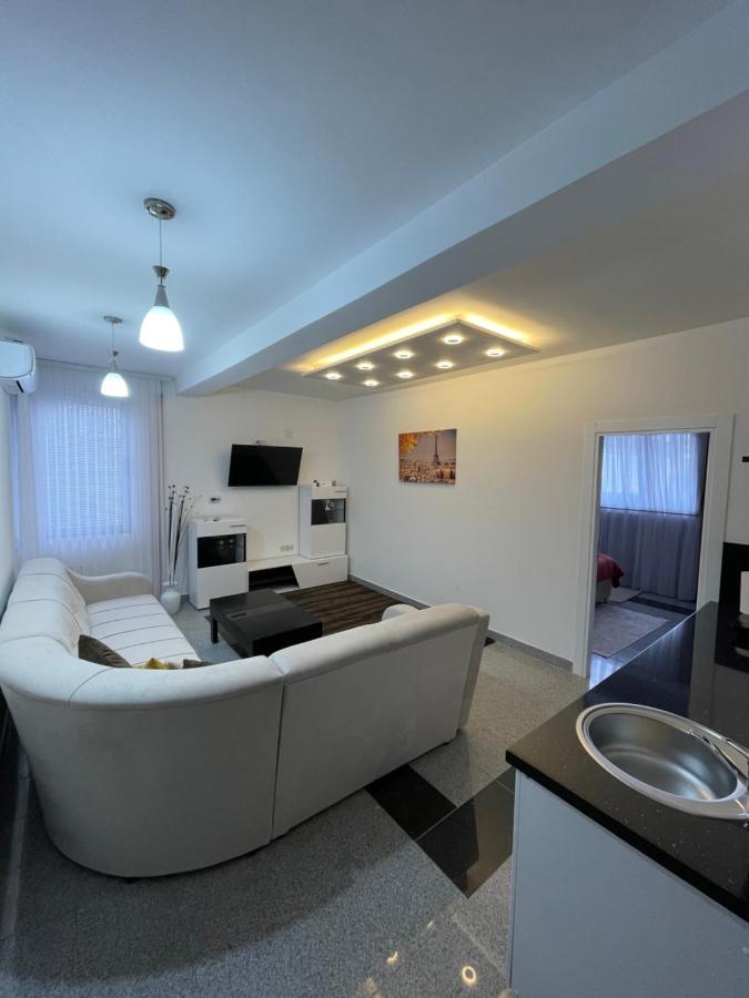 Luna Apartment نوفي بازار المظهر الخارجي الصورة